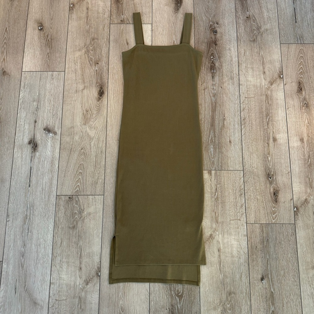 NWOT The Drop Square Neck Ribbed Bodycon Tank Midi Dress Olive Green XXS